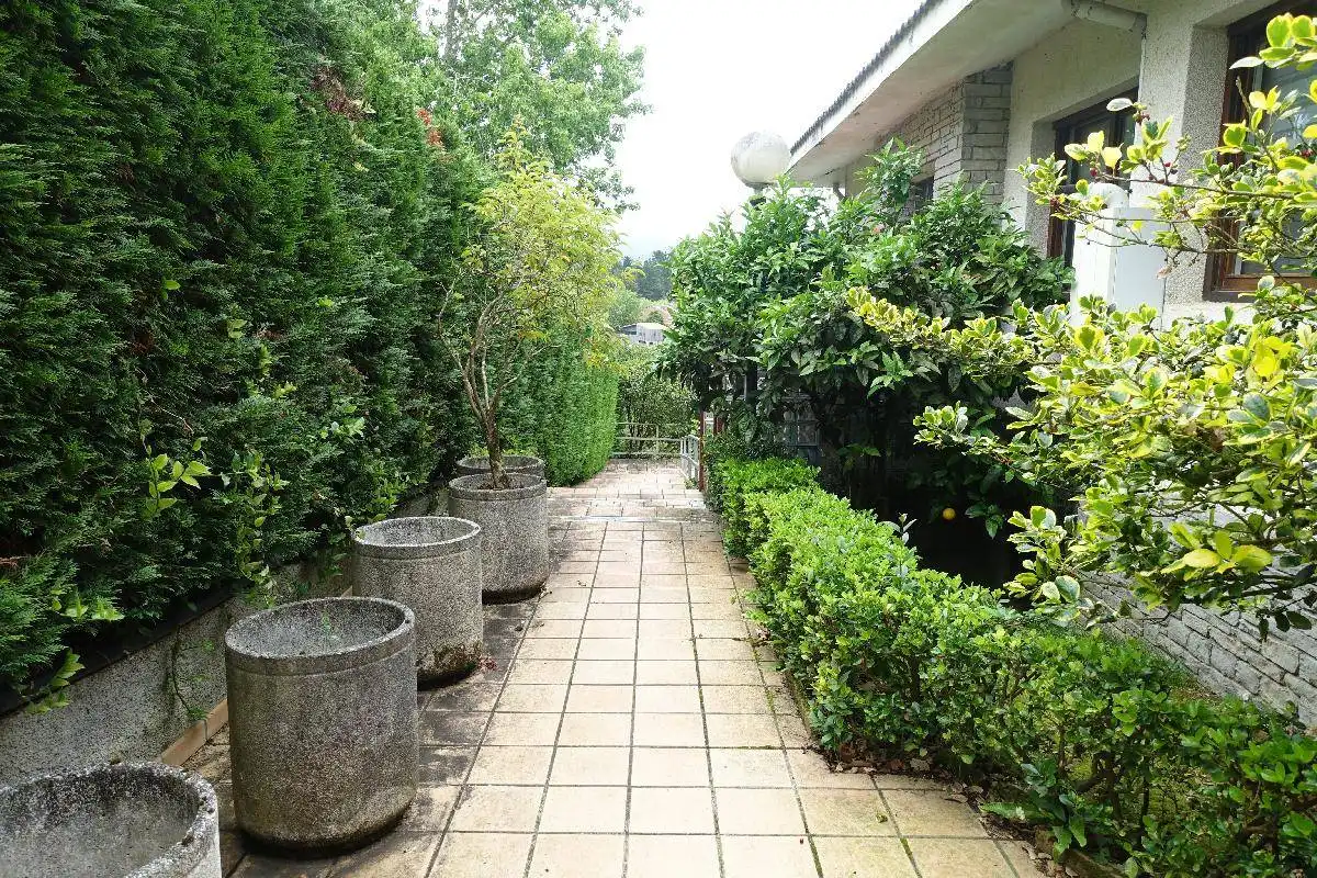 Terrassa de Casa o xalet en venda en Mungia amb Calefacció, Jardí privat i Terrassa