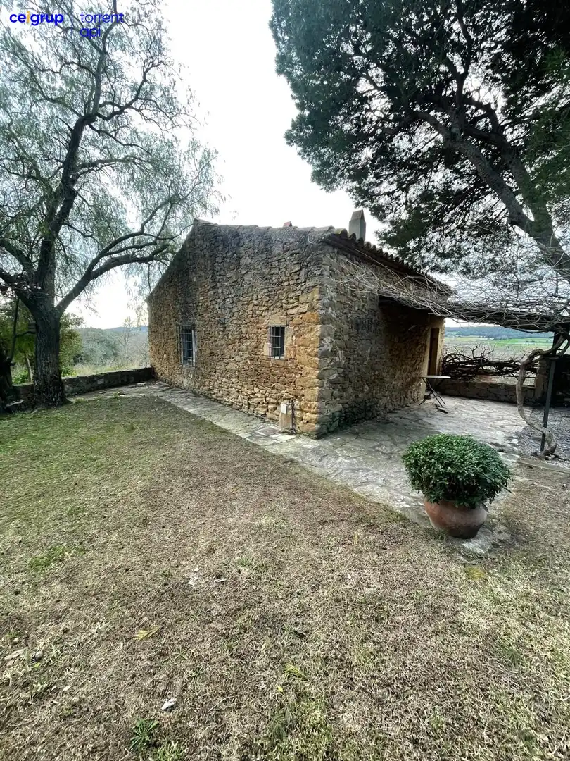 Vista exterior de Finca rústica de lloguer en Pals amb Calefacció i Moblat