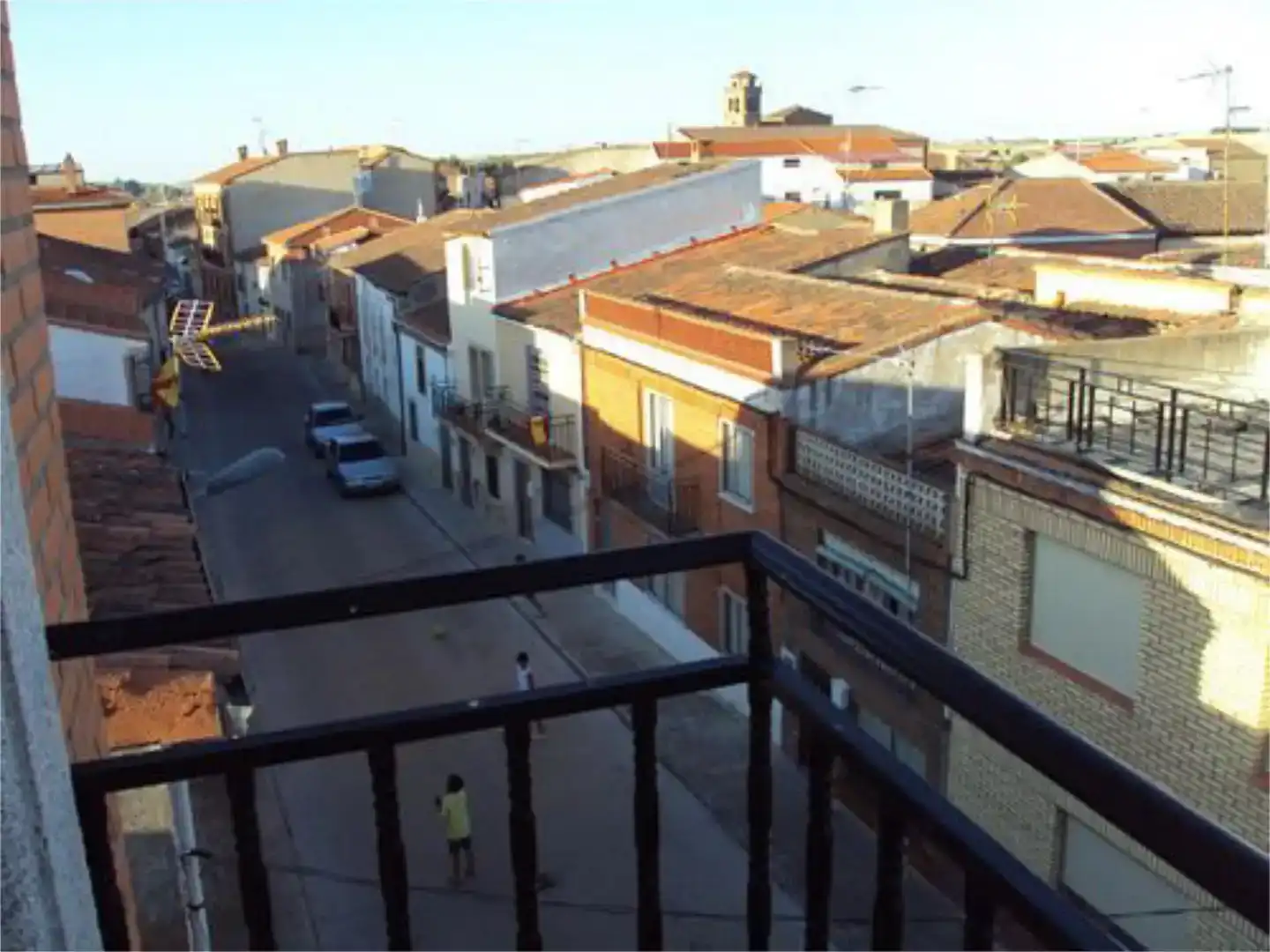 Vista exterior de Pis en venda en Fuentesaúco amb Balcó