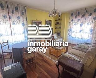 Living room of Flat to rent in Medina de Pomar  with Microwave