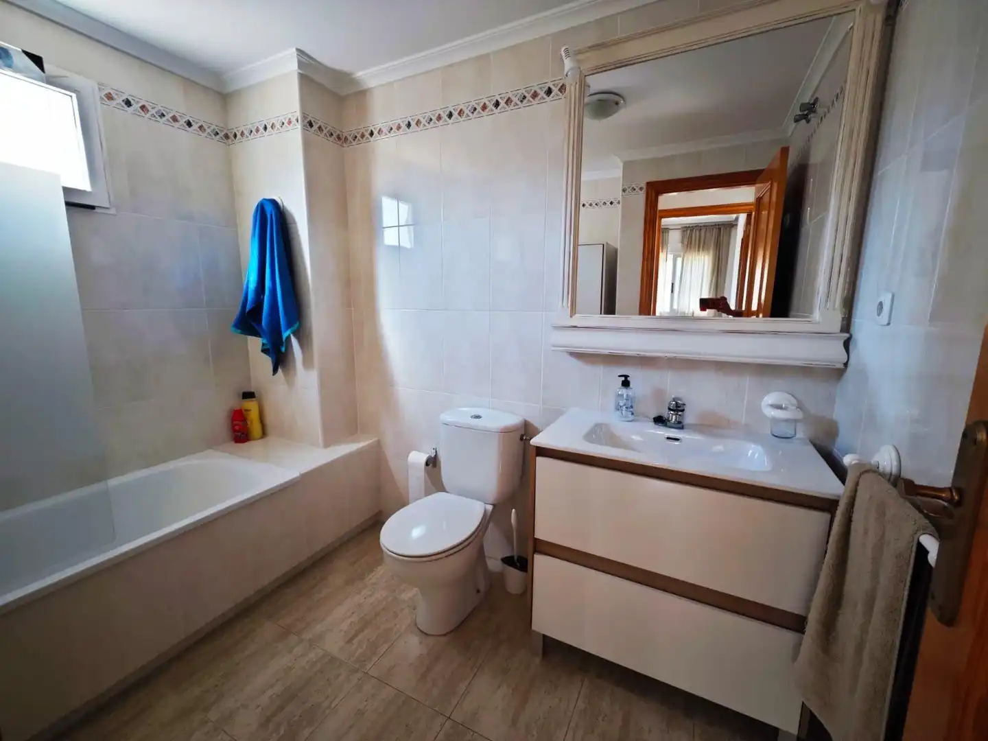 Apartments for rent in Avenida Avenida Costa Blanca, Los Arenales del Sol