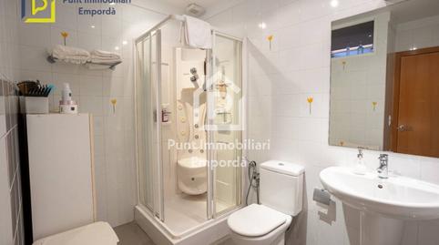 Foto 5 de Casa o chalet en venta en Pi I Margall, Carretera de Roses - Fossos, Girona
