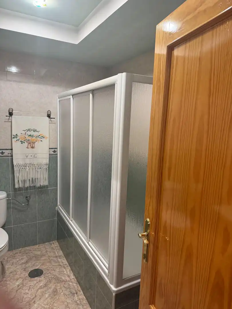 Casa aparellada amb terrassa en venda a Mocejón, imagen 9