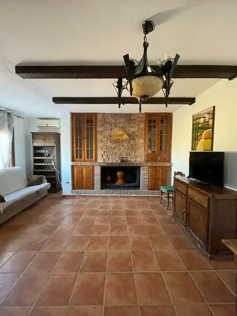 Sala de estar de Casa o chalet de alquiler en Álora con Aire acondicionado, Jardín privado y Piscina