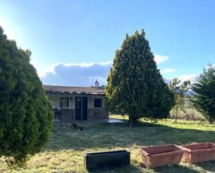 Garden of Land for sale in  Logroño