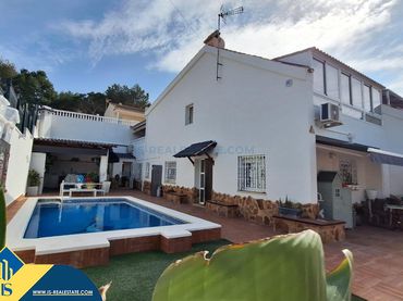 Villa con piscina in vendita a Los Balcones - Los Altos