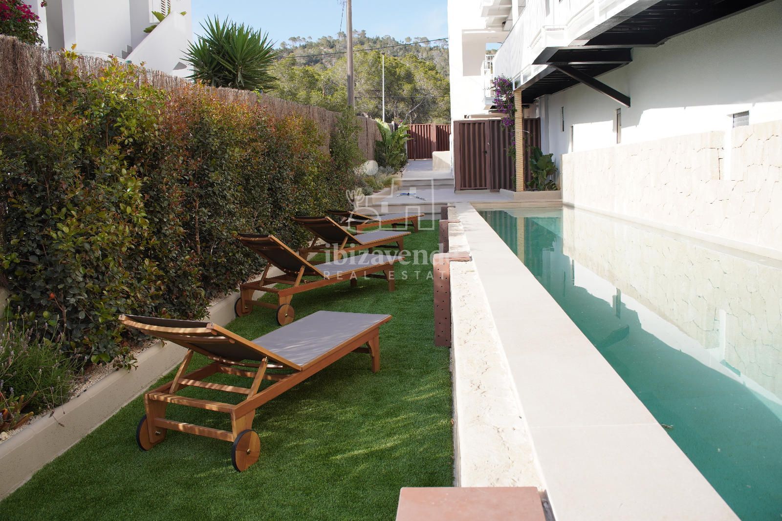 Vista exterior de Pis de lloguer en Sant Antoni de Portmany amb Aire condicionat, Calefacció i Terrassa