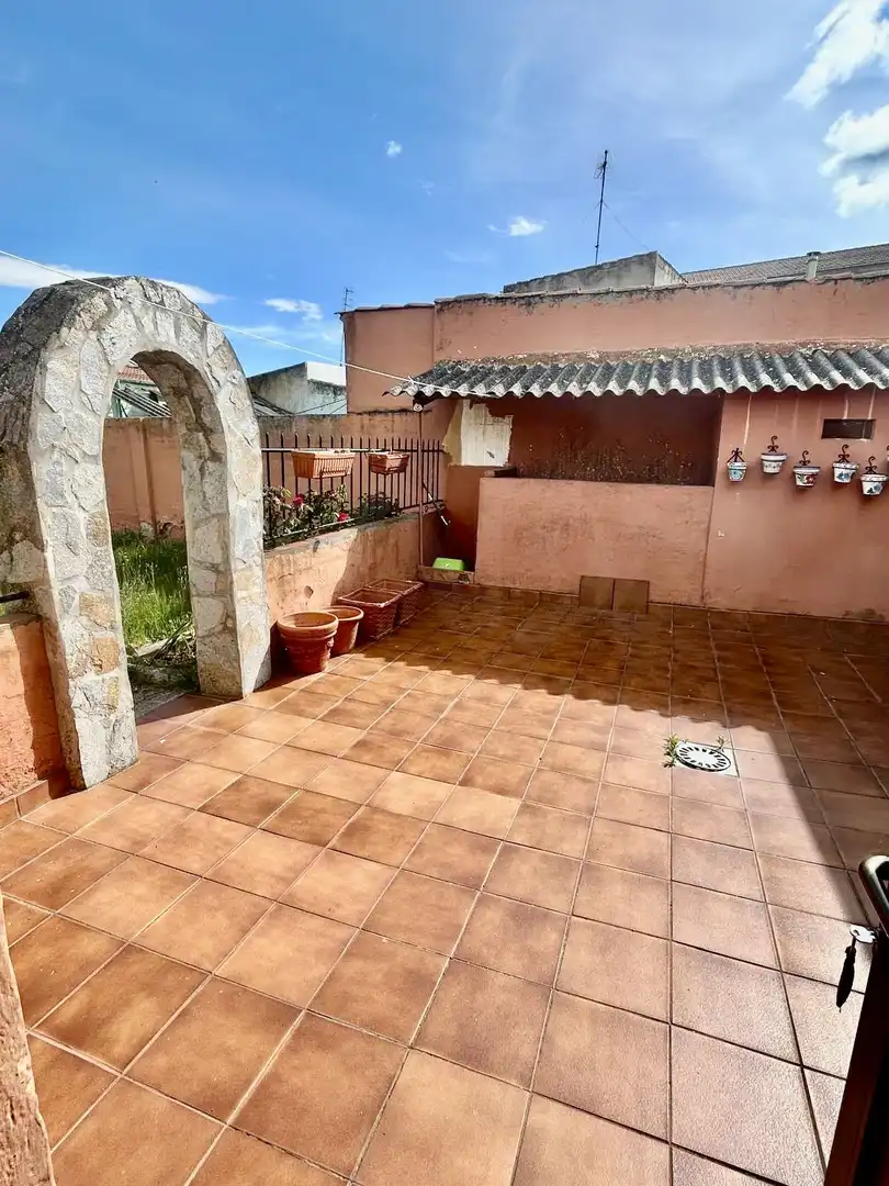 Terrassa de Casa o xalet en venda en La Bañeza  amb Calefacció