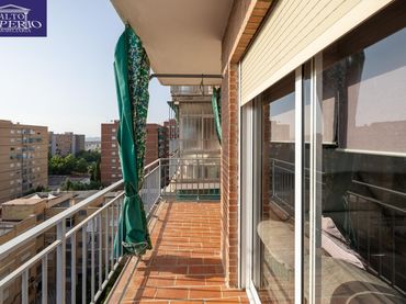 Apartament amb jardí en venda a 7 Calle Luz Casanova
