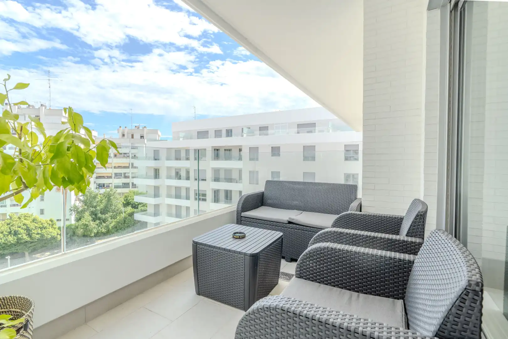 Apartment with pool to rent in Nueva Andalucía, imagen 14