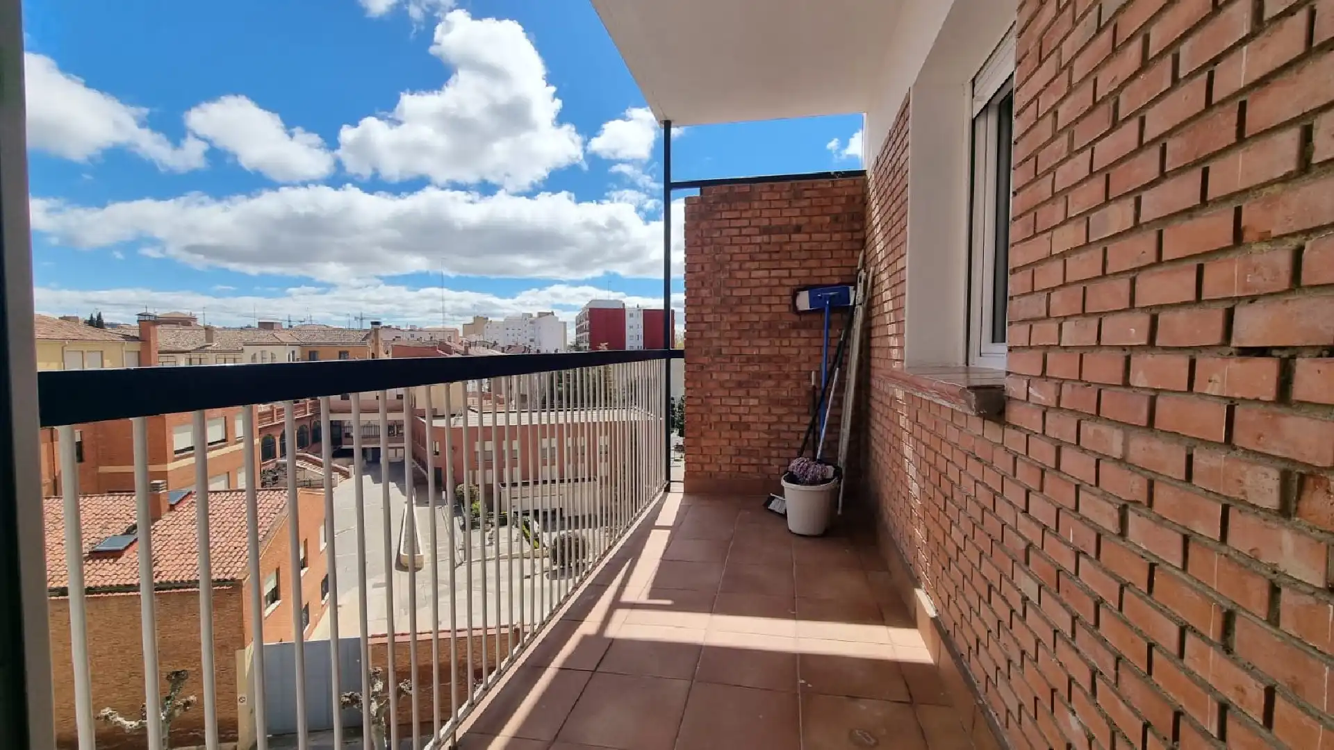 Apartments for sale in C GASPAR ARROYO, San Pablo y Santa Marina