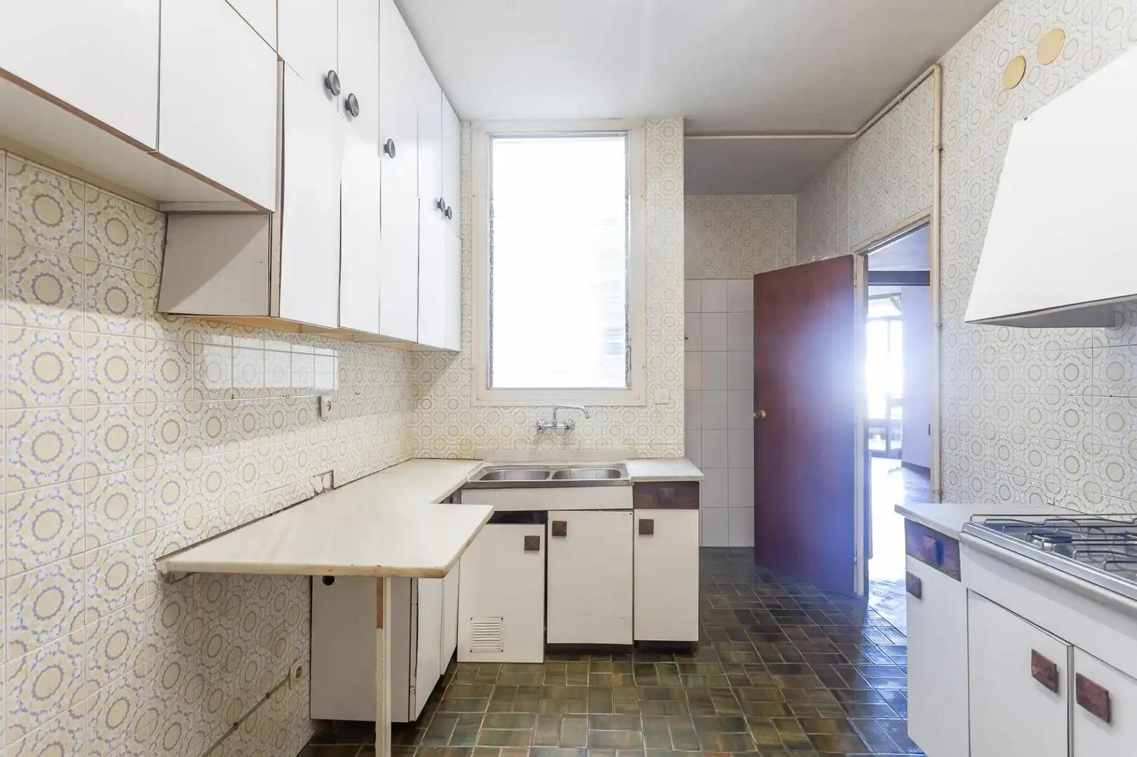 Cocina de Piso en venta en Barcelona con Calefacción, Parquet y Terraza