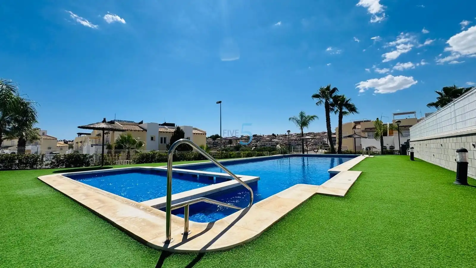 Wohnung mit Pool zum Verkauf in Calle Verbena de la Paloma, imagen 2