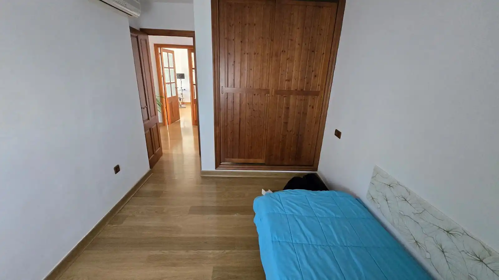Habitación de Casa o chalet en venta en Alhaurín de la Torre con Aire acondicionado, Jardín privado y Terraza