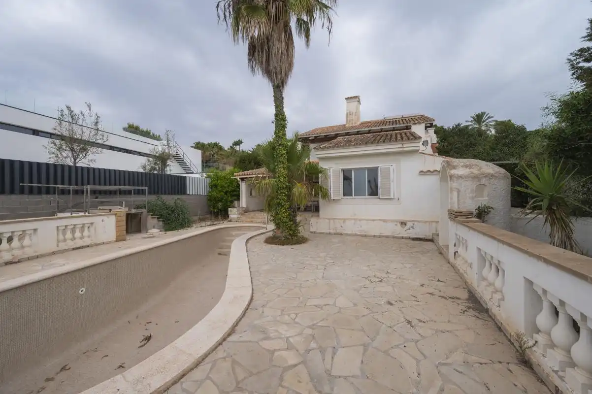 Vista exterior de Casa o xalet en venda en Sant Josep de sa Talaia amb Calefacció, Jardí privat i Terrassa