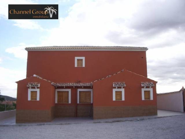 Casa-chalet en Venta en Monóvar  / Monòver