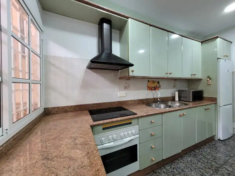 Kitchen of Houses for sale in Málaga  with Air Conditioner, Heating and Terrace