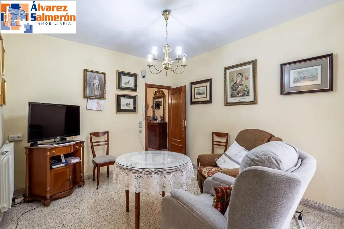 Appartamento con terrazza in vendita a PINTOR VELAZQUEZ, imagen 9