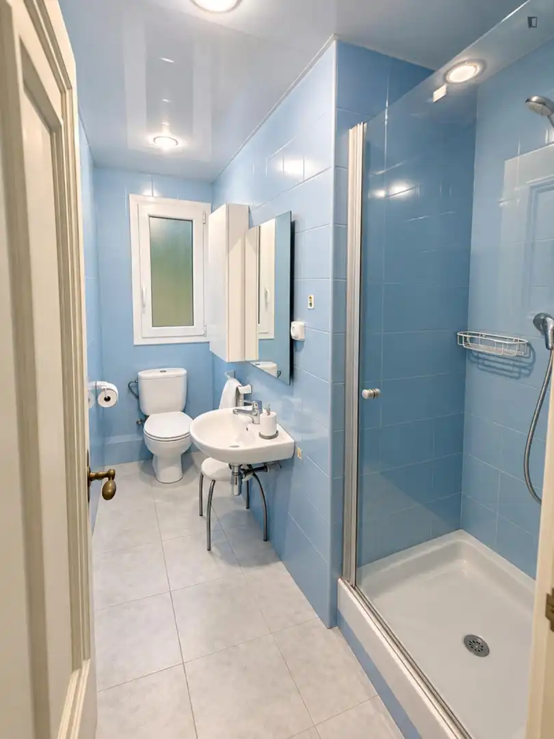 Bathroom of Study for rent in Sarrià - Sant Gervasi