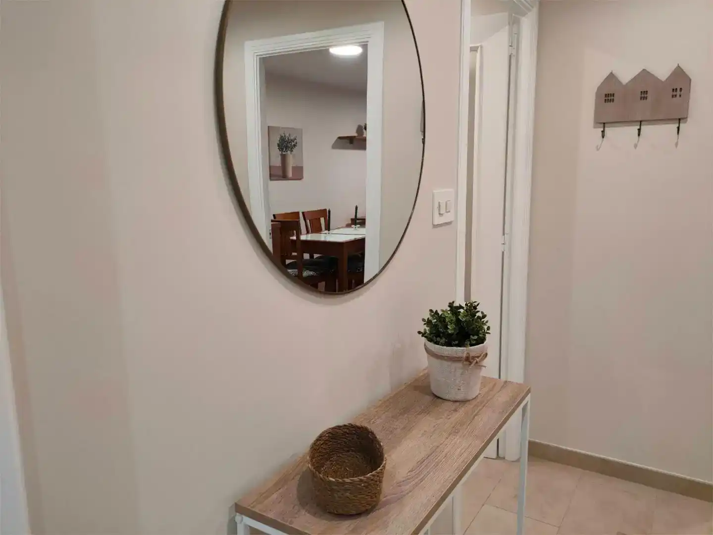 Piso de alquiler en Pontedeume con Parquet y Amueblado