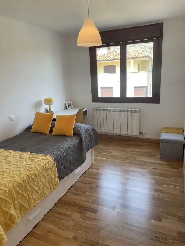Schlafzimmer von Wohnung zur Miete in Zorraquín mit Heizung, Privatgarten und Terrasse
