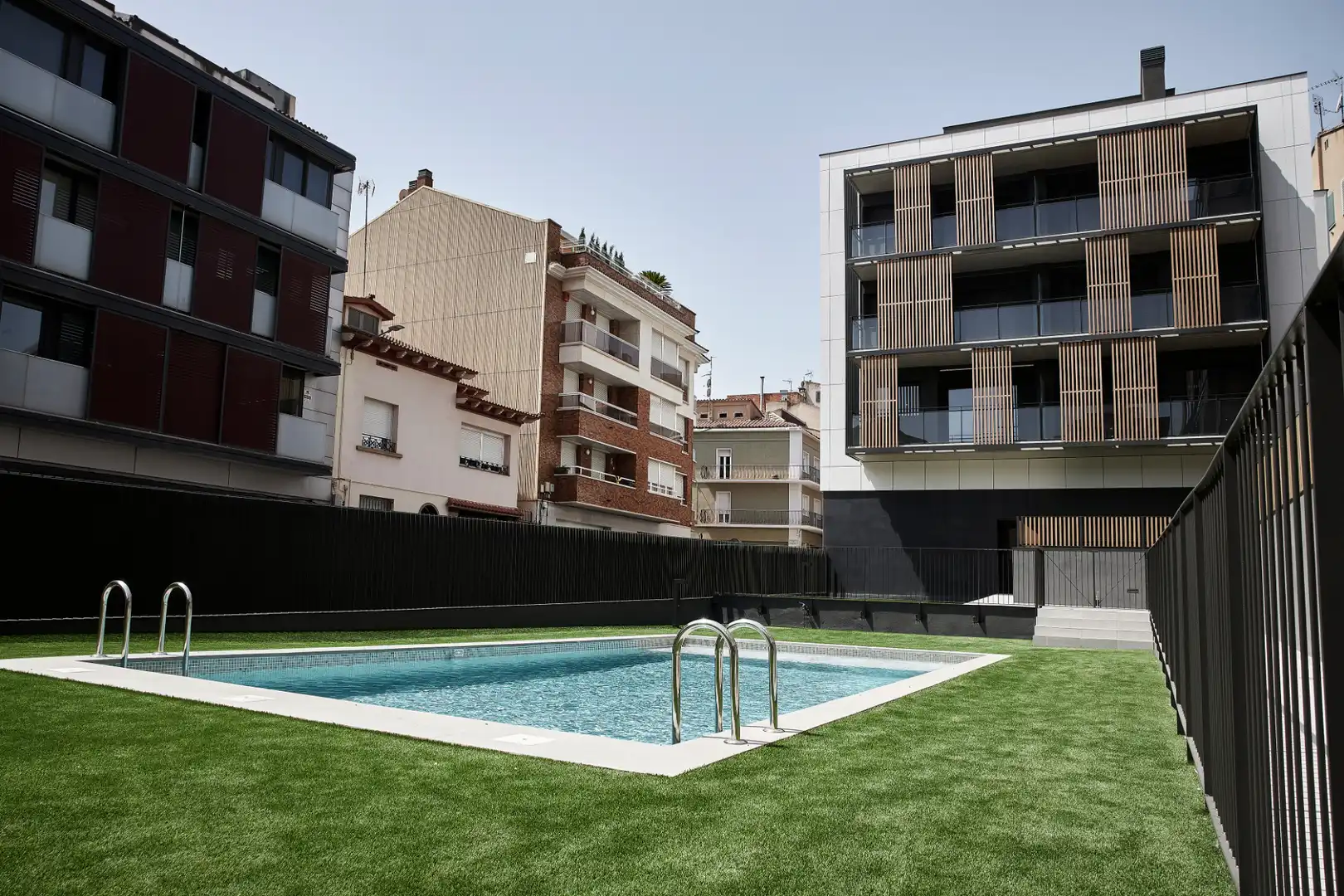 Bajo de obra nueva con terraza en venta en Carrer de València 9, imagen 17