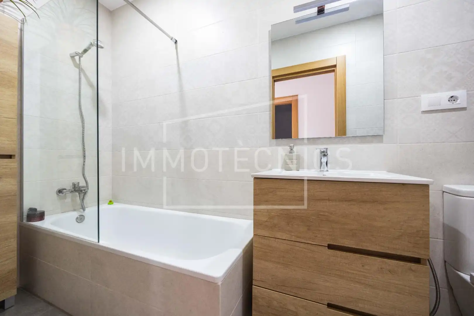 Baño de Ático en venta en La Garriga con Calefacción y Terraza