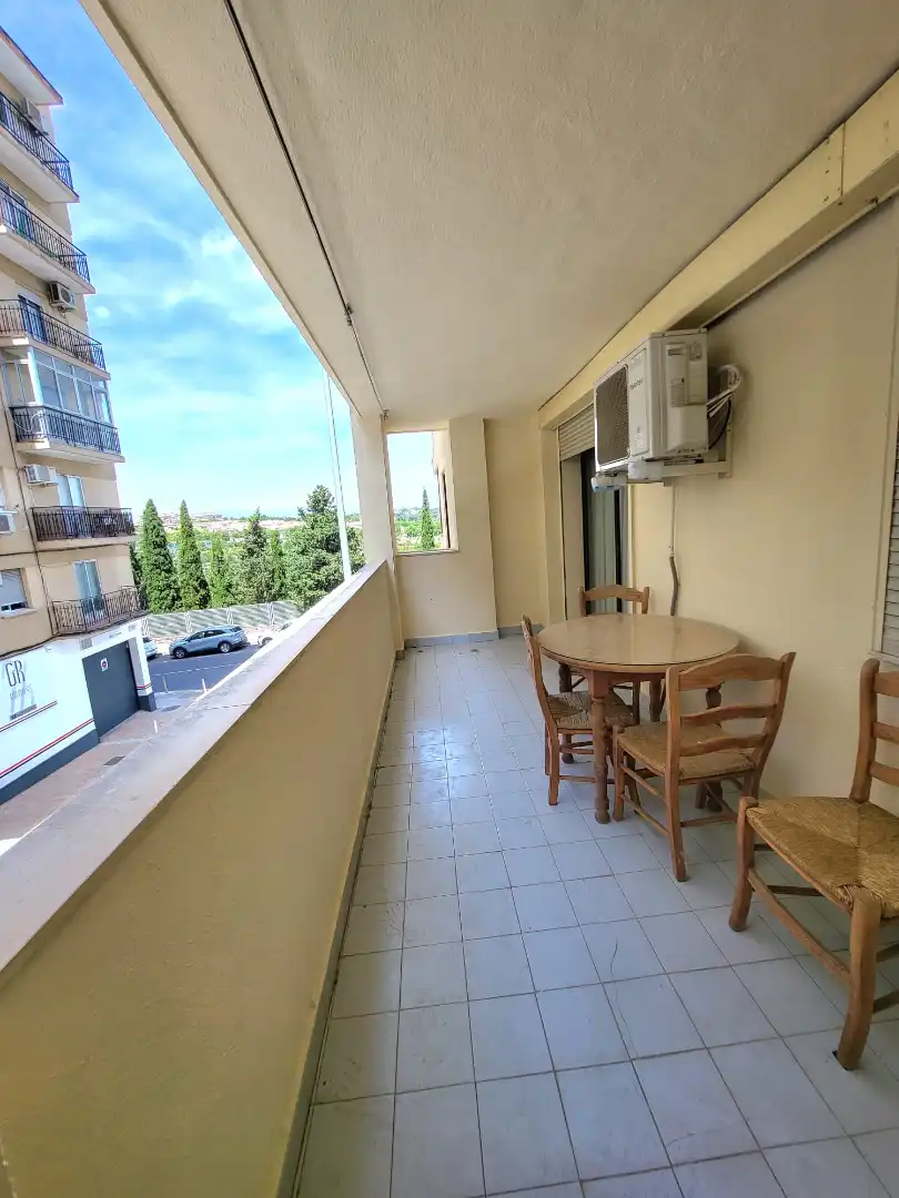 Terraza de Apartamento de alquiler en Cáceres con Aire acondicionado, Terraza y Amueblado