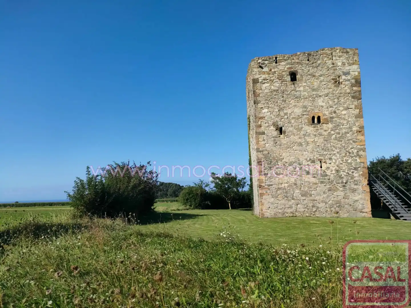 Residential for sale in Valdés - Luarca