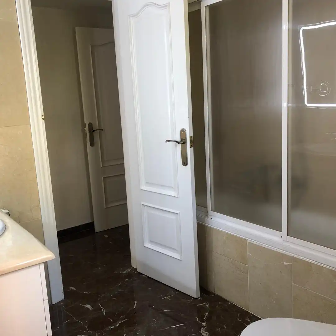 Casa o xalet en venda en Jaén amb Terrassa, Traster i Balcó