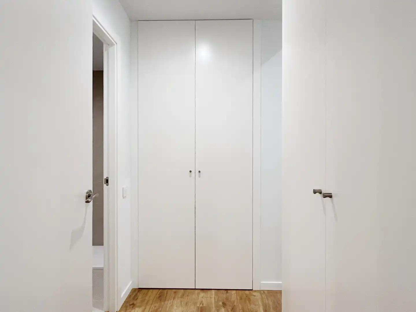 Wohnung zur Miete in Valencia mit Klimaanlage, Heizung und Privatgarten