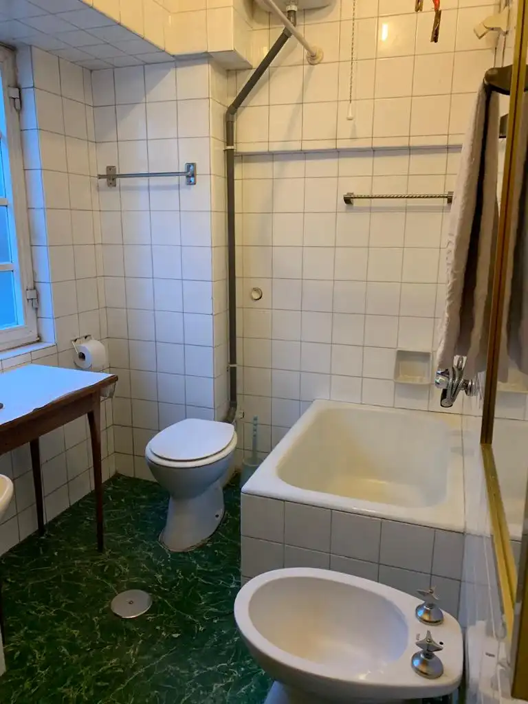 Bathroom of Detached homes for sale in Santiago de Compostela 