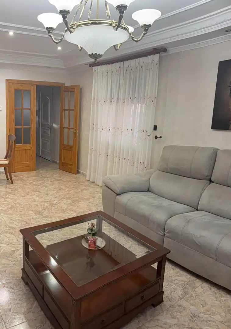 Casa aparellada amb terrassa en venda a Mocejón, imagen 7