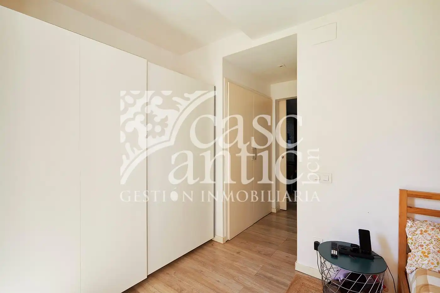 Piso con terraza en venta en Ciutat Vella, imagen 3
