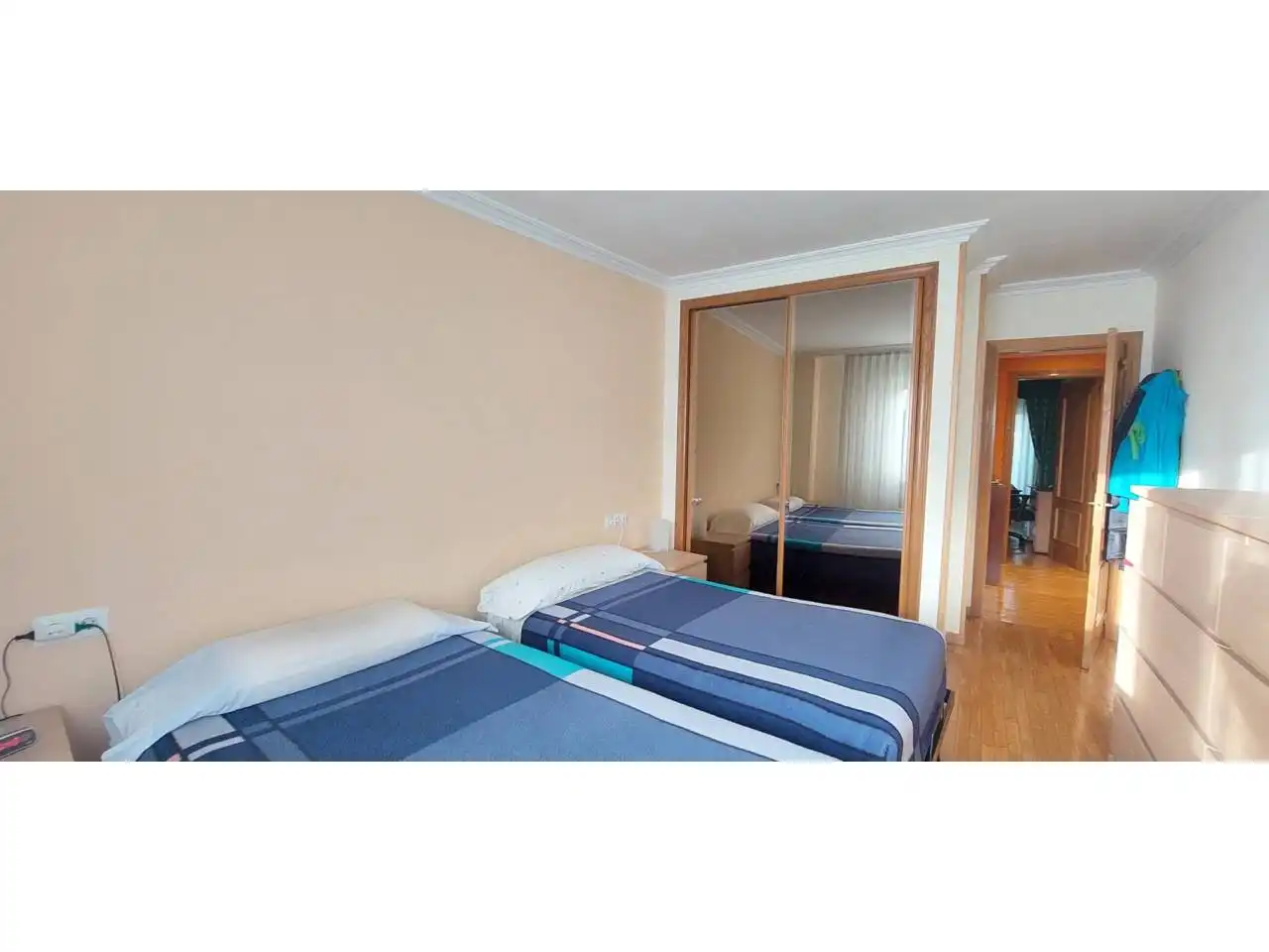 Schlafzimmer von Wohnung zum Verkauf in Villaquilambre mit Heizung und Balkon