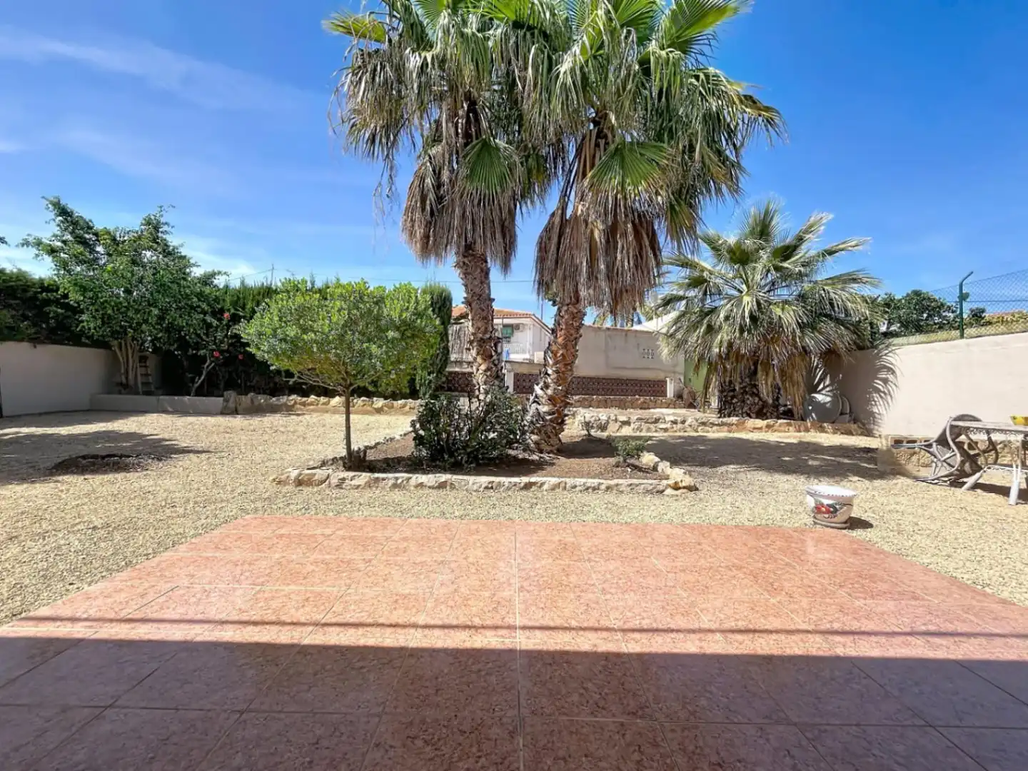 Vista exterior de Casa o xalet en venda en Benidorm amb Aire condicionat, Calefacció i Jardí privat