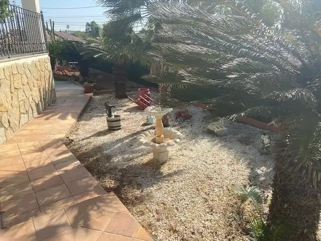 Jardín de Casa o chalet en venta en Chiva con Calefacción, Jardín privado y Piscina