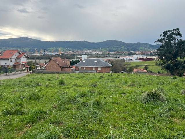 Terreno residencial en Venta en Calle Román Rivas, 5 en Maliaño