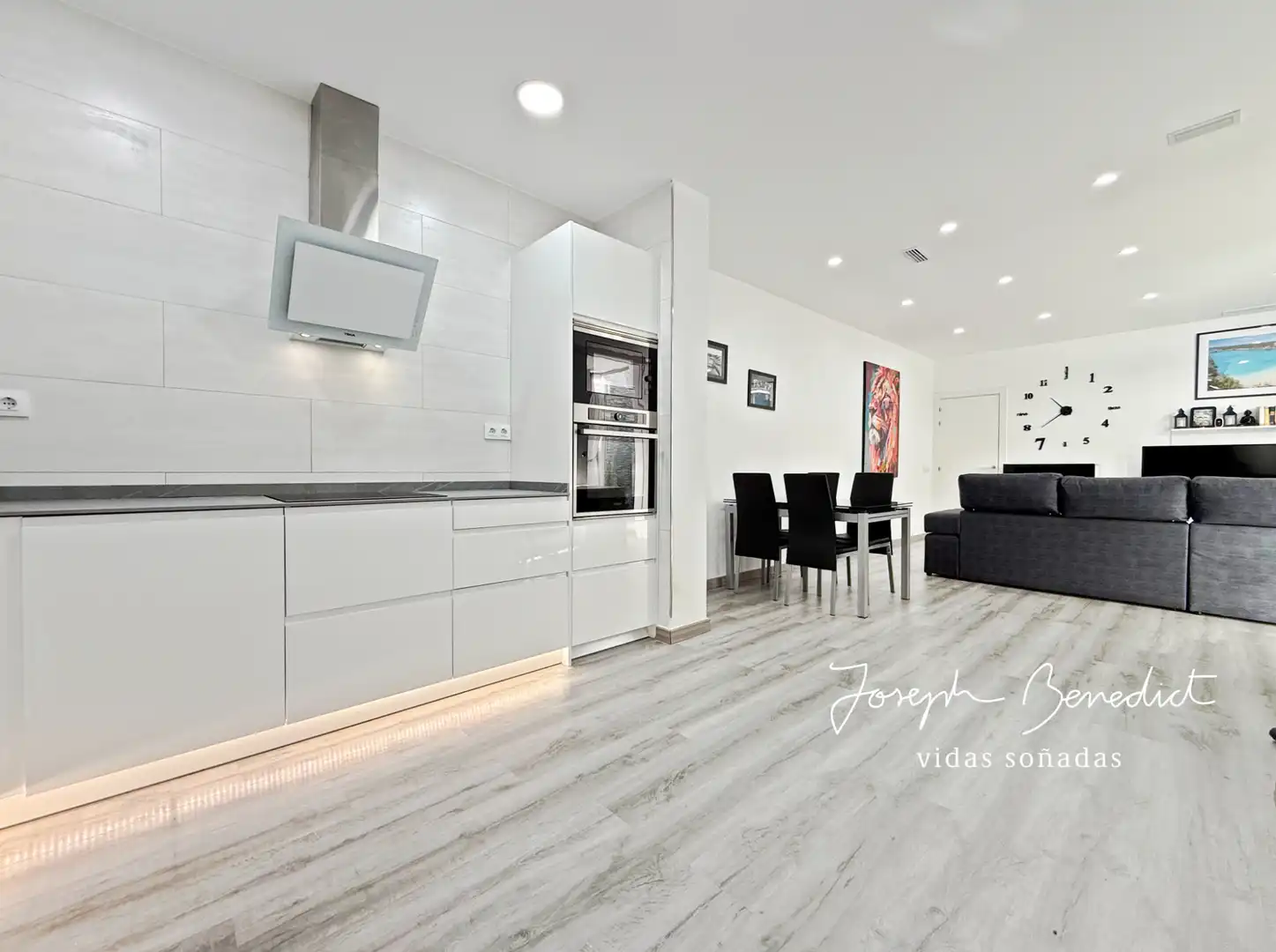 Piso en venta en Can Tintorer - Can Tries