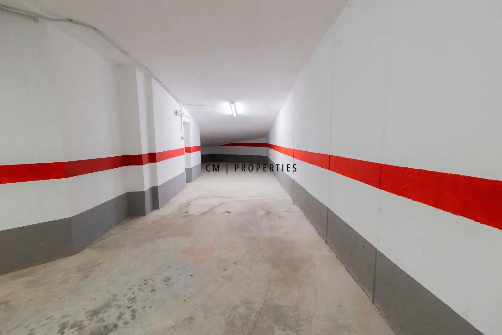Aparcament de Àtic de lloguer en Toràs amb Terrassa, Piscina i Moblat