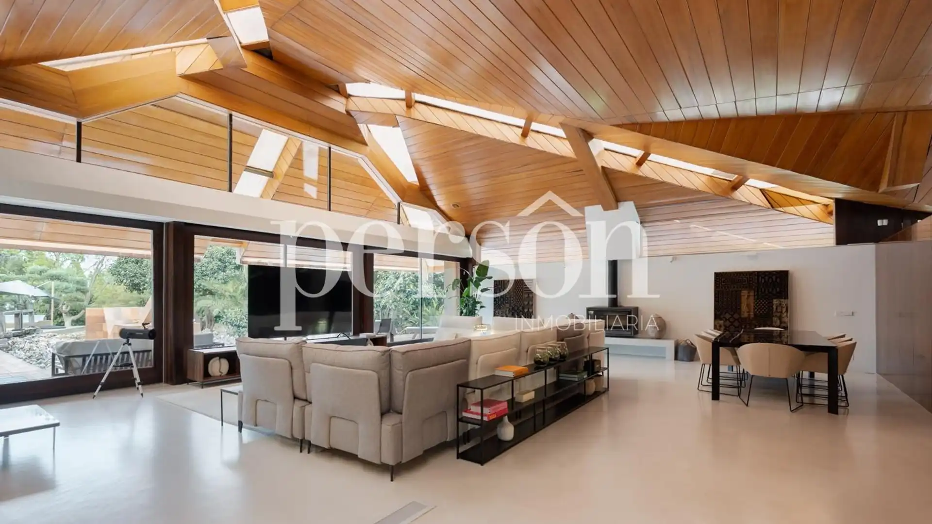 Sala d'estar de Casa o xalet en venda en Picassent amb Aire condicionat, Jardí privat i Terrassa