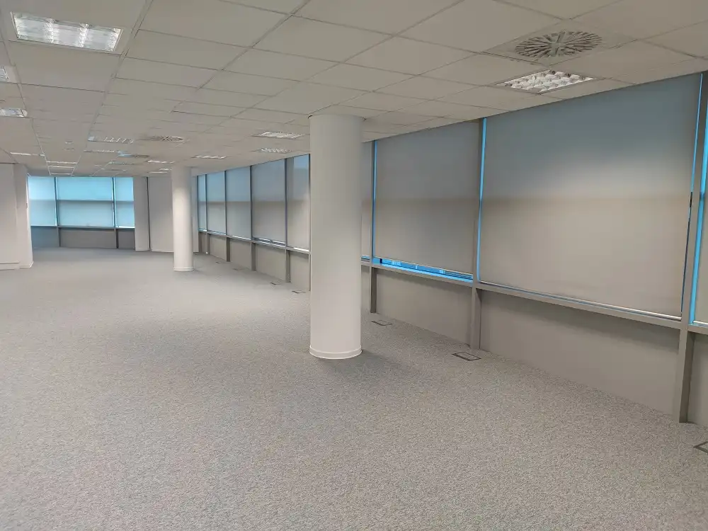 Büro mit Terrasse zur Miete in Avenida del Maresme 104
