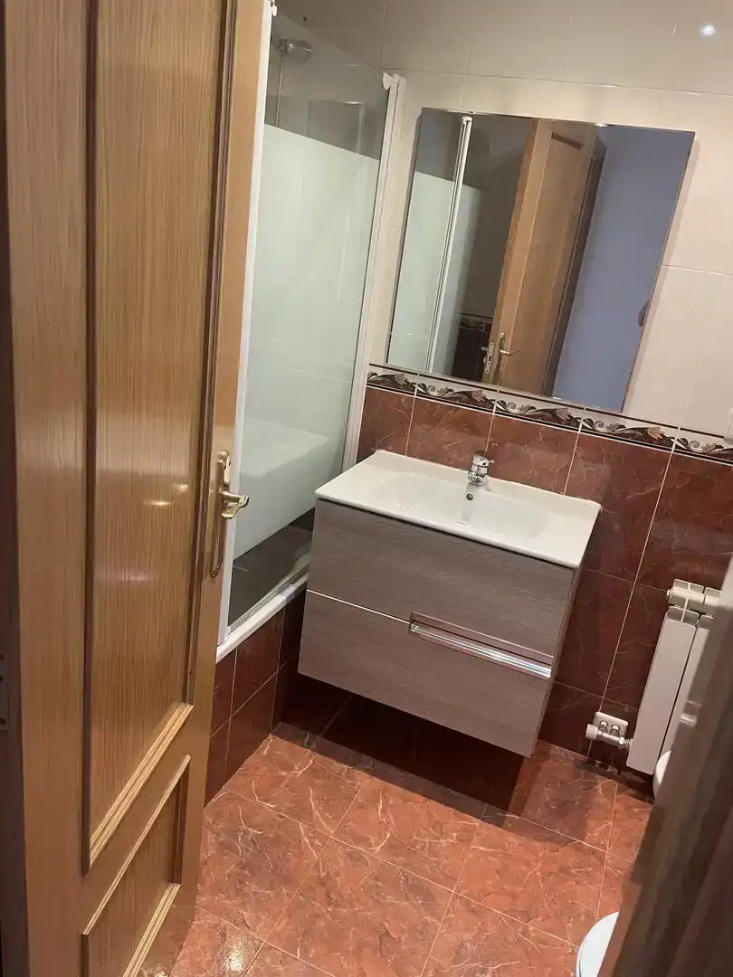 Baño de Apartamento en venta en Fuensaldaña, Valladolid