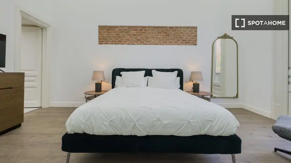 Flat with terrace to rent in Eixample, imagen 15