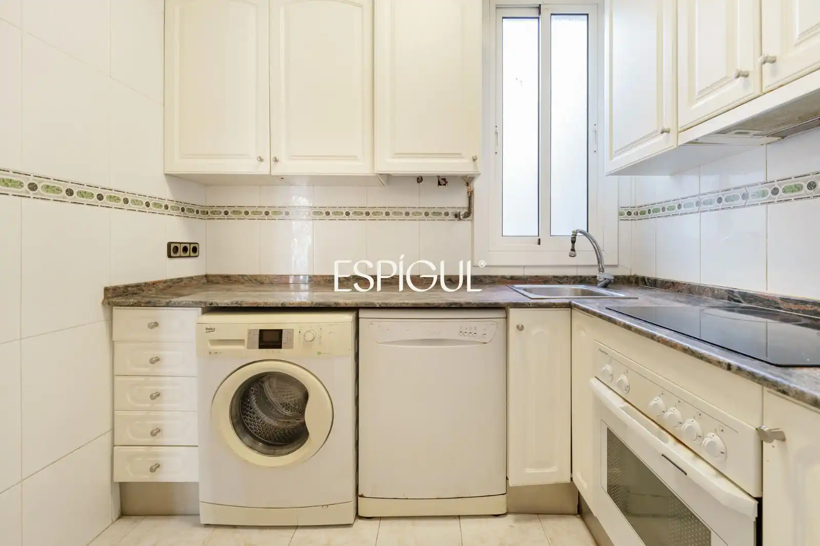Cocina de Piso en venta en Sants - Montjuïc