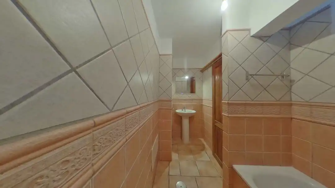 Bathroom of Flat for sale in Arona