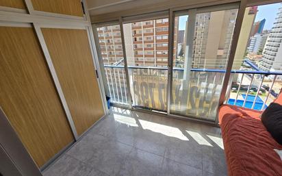Bedroom of Apartment for sale in Benidorm  with Air Conditioner, Terrace and Community pool