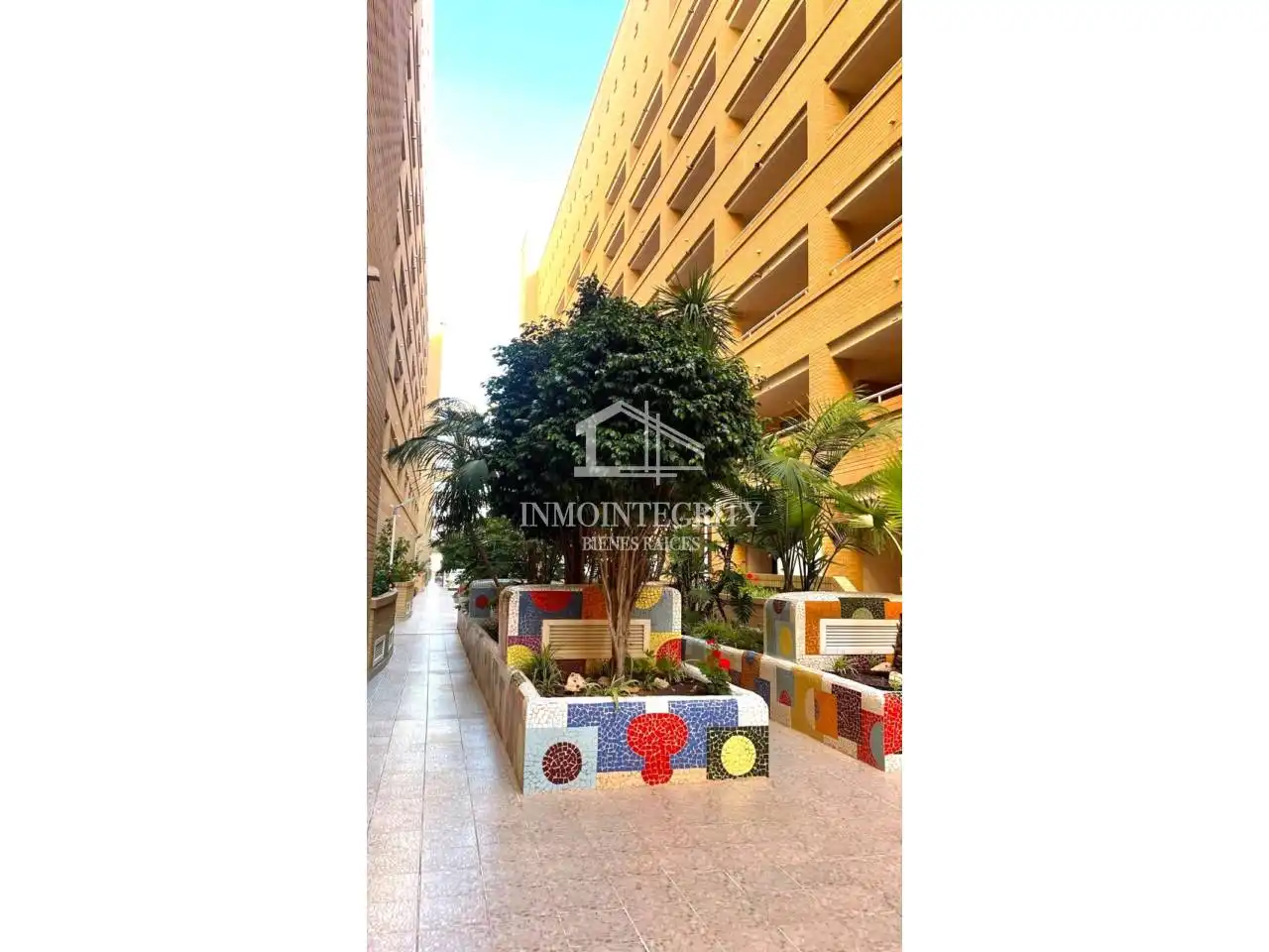 Vista exterior de Apartamento en venta en Oropesa del Mar / Orpesa con Aire acondicionado, Terraza y Trastero