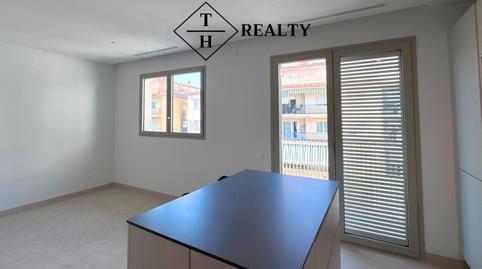 Foto 5 de vivenda d'obra nova a Pis en venda a Carrer President Macià, 116, Platja Gran, Girona