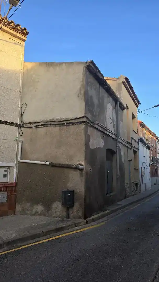 Vista exterior de Pis en venda en Castellbisbal